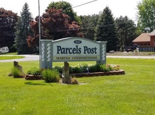 1623 NE Catawba Rd #1, Port Clinton, OH 43452