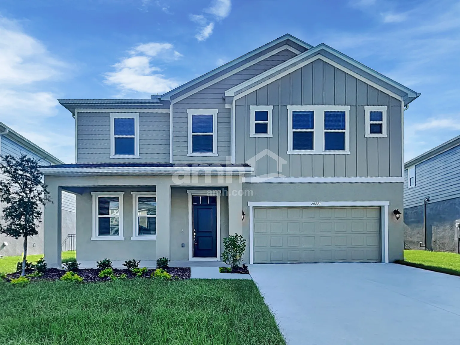 4 bed, 2.5 bath, 2449 sqft, $2,900 — Photo 1