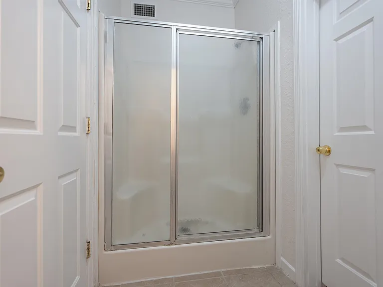 114 Cedar St #4 — Photo 13
