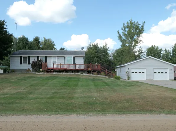 10351 E Wing Rd, Shepherd, MI 48883