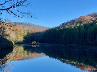 442 Mulberry Cir, Brevard, NC 28712