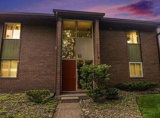 2500 Topsfield Rd APT 411, South Bend, IN 46614