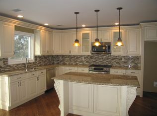 6 Marti Rd, Park Ridge, NJ 07656