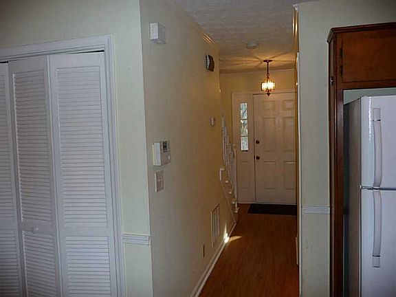 5th image of 503 Jaywood Dr