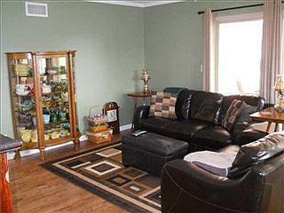 2nd image of 7048 Leicester St