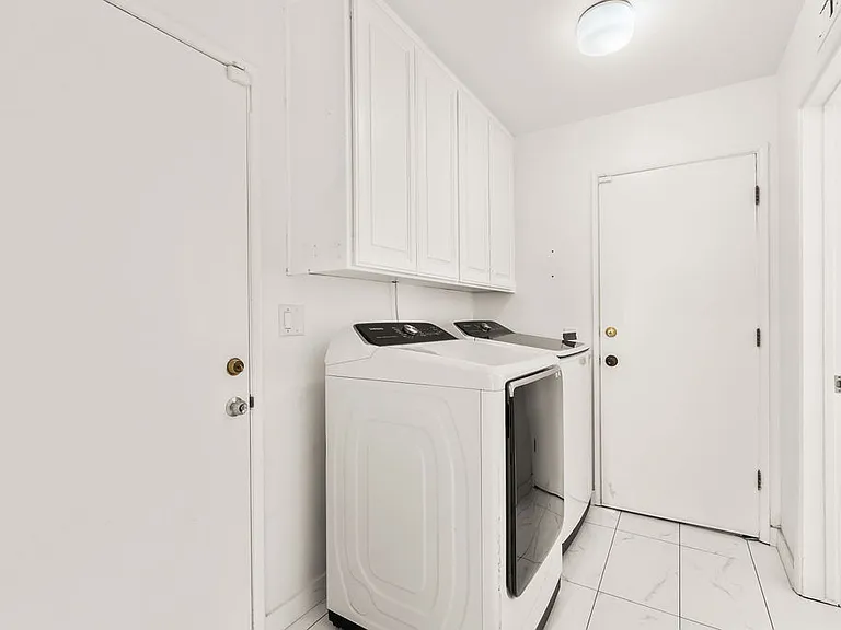 3888 Fremontia Dr — Photo 23