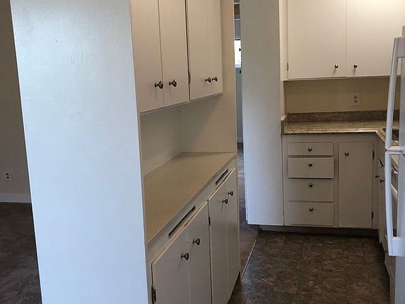 4th image of 5108 S Dawson St APT 2