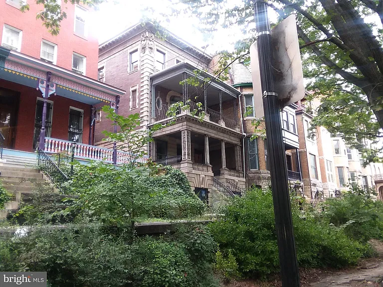 2012 Mount Royal Ter — Photo 27