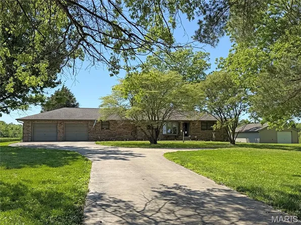 4907 State Route 159, Red Bud, IL 62278