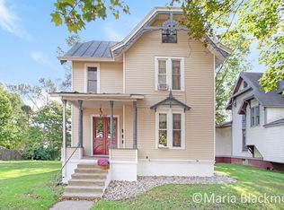 307 E Main St, Ionia, MI