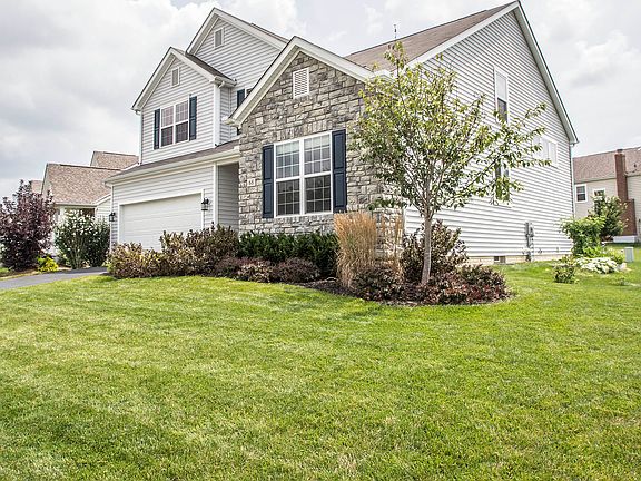 2nd image of 68 Winding Valley Dr