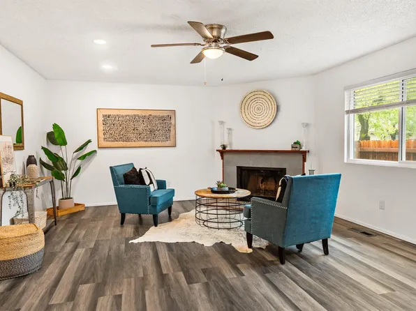 724 Agnew Place, Santa Rosa, CA 95401