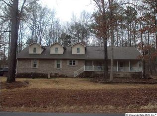 13 Korgan Cir, Laceys Spring, AL 35754