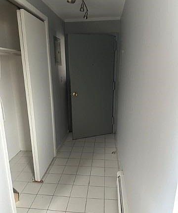 3rd image of 102 Jericho Tpke APT 3C