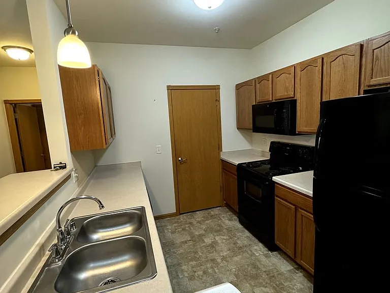Stratford Place Luxury Apartments — Photo 49