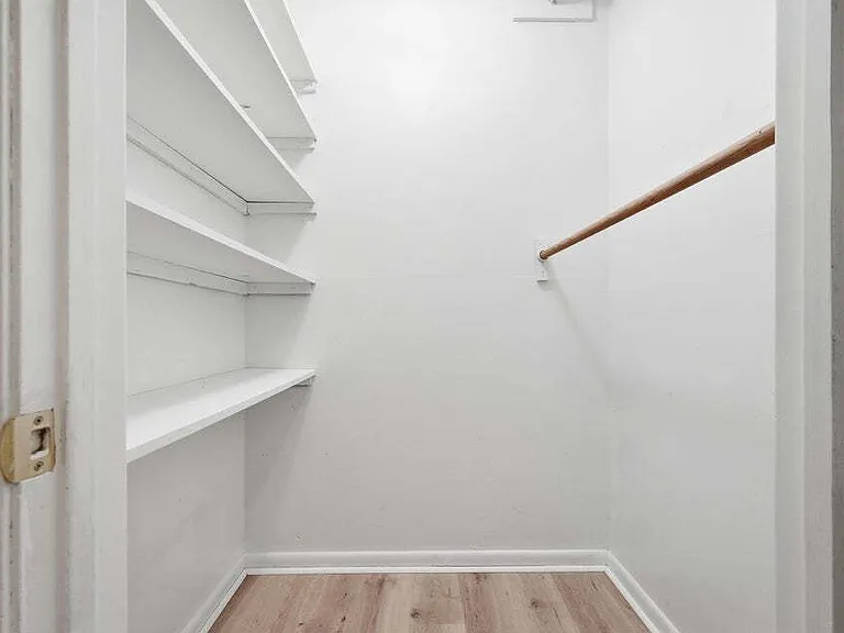 106 Andrews Ave — Photo 37