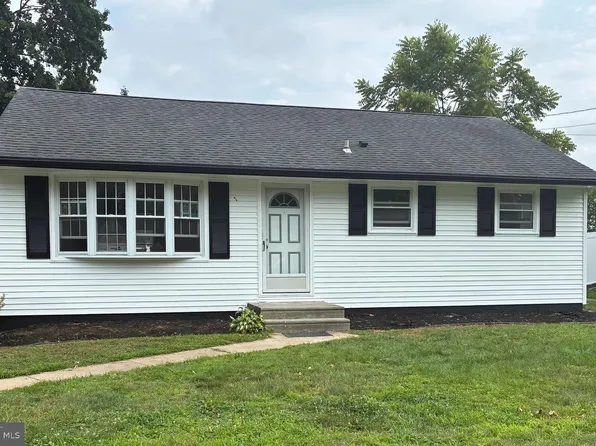 112 Cressmont Ave, Blackwood, NJ 08012