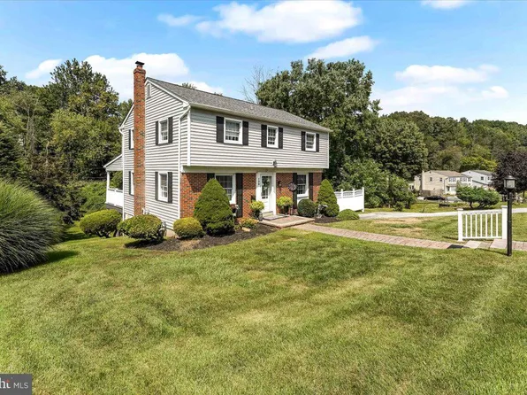 120 Lindbergh Ave, Broomall, PA 19008
