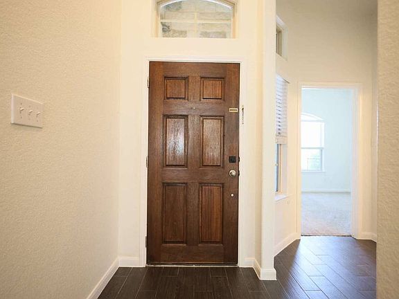4th image of 13914 Cohan Way