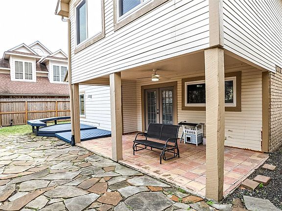 3rd image of 1553 Beaconshire Rd