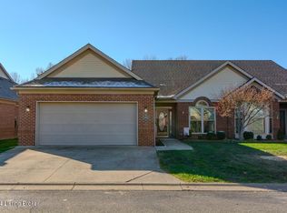 1312 Bent Willow Ln, Louisville, KY 40214