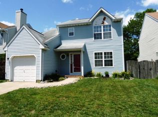 17 Sunnydale Dr, Bayville, NJ 08721