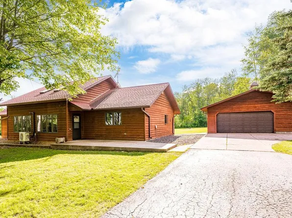 4189 North Rd, Moose Lake, MN 55767