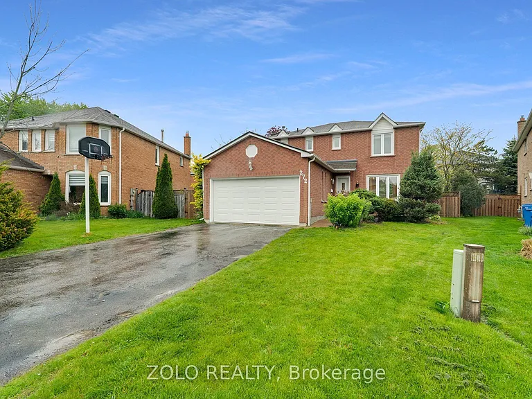 272 Elman Cres — Photo 1