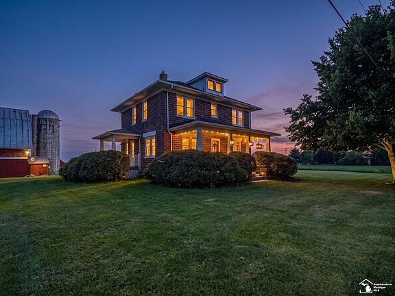 2nd image of 2454 E Labo Rd