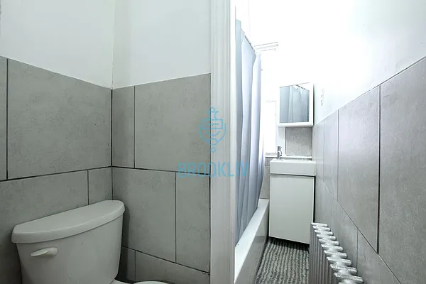 Rented by null | media 18