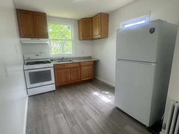 52 Talmadge St Floor 1, Poughkeepsie, NY 12601