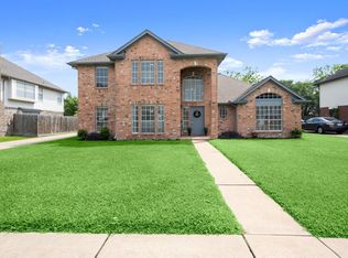 10206 Jockey Club Dr, Houston, TX 77065