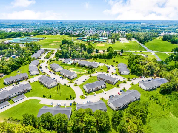 Britt Lake Apartments