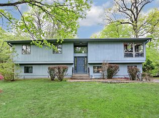 23 Sherwood Ridge Road, Pomona, NY 10970