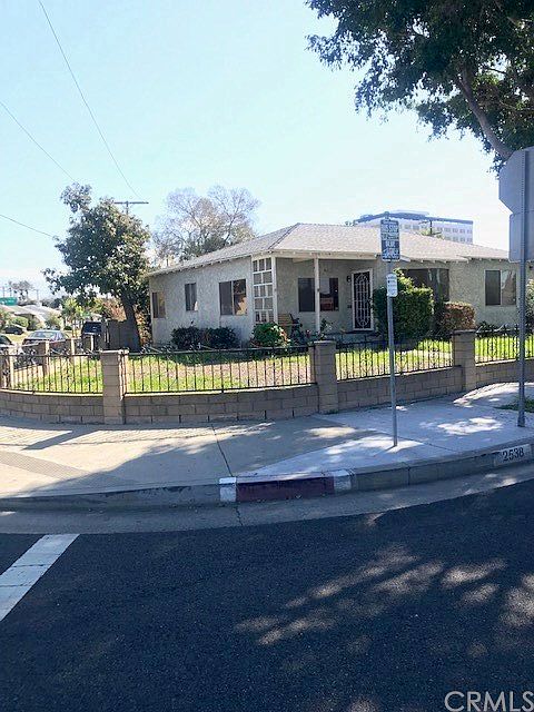 1st image of 2538 Fidelia Ave