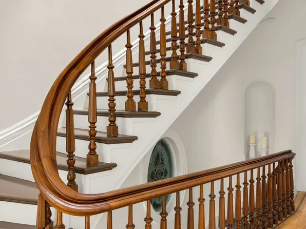 75 Columbia Heights image 19 of 31