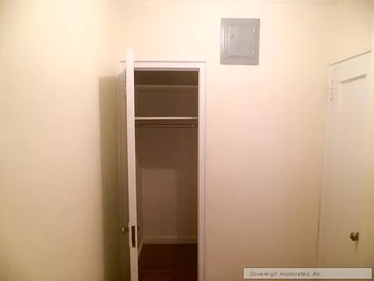Rented by Sovereign Associates | media 12