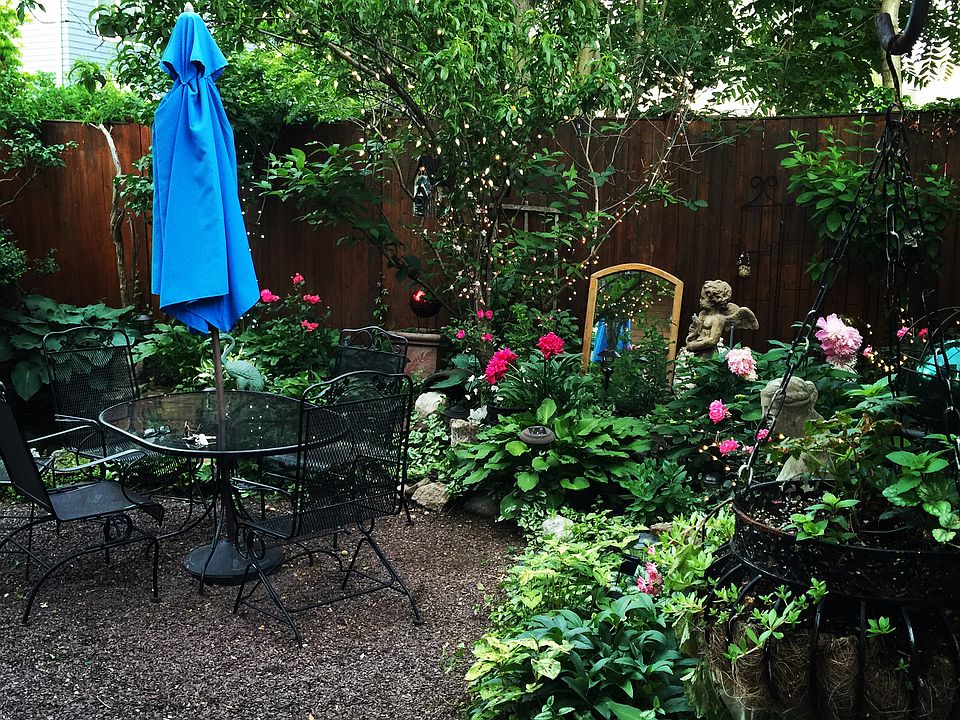 Private Perennial Garden 