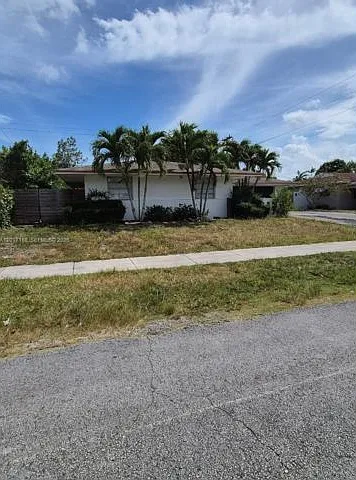 10030 SW 164th Ter