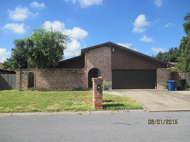 1st image of 2817 Iris Ave