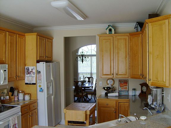 Bright kitchen