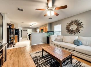 4002 Houston Dr, Heartland, TX 75126