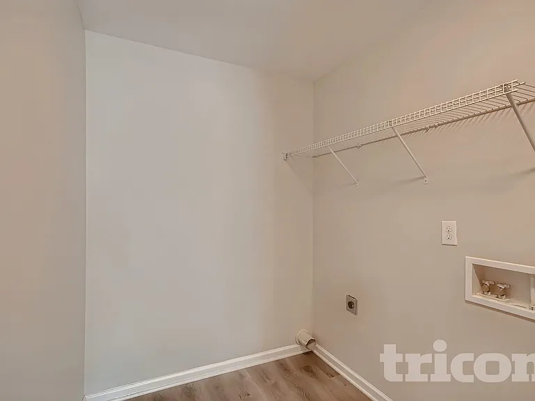 657 Shellbark Dr — Photo 15