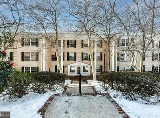 7700 Tremayne Pl APT 209, Mc Lean, VA 22102