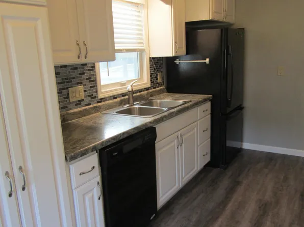 302 S 12th St, Montevideo, MN 56265