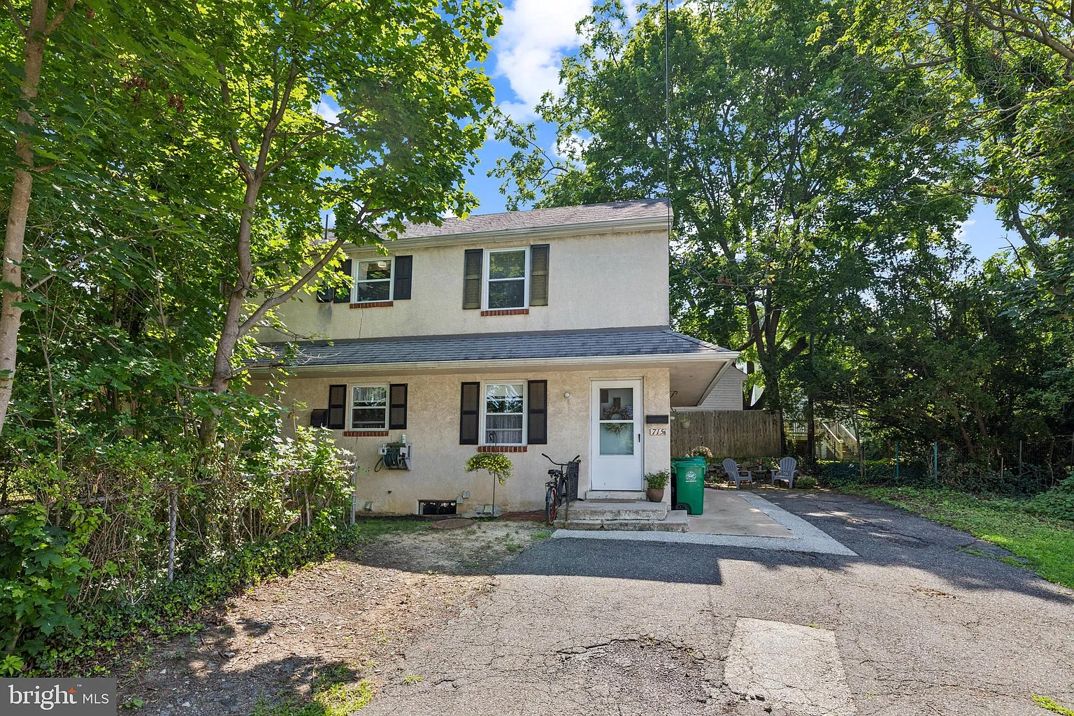 715 N Jackson St photo 1