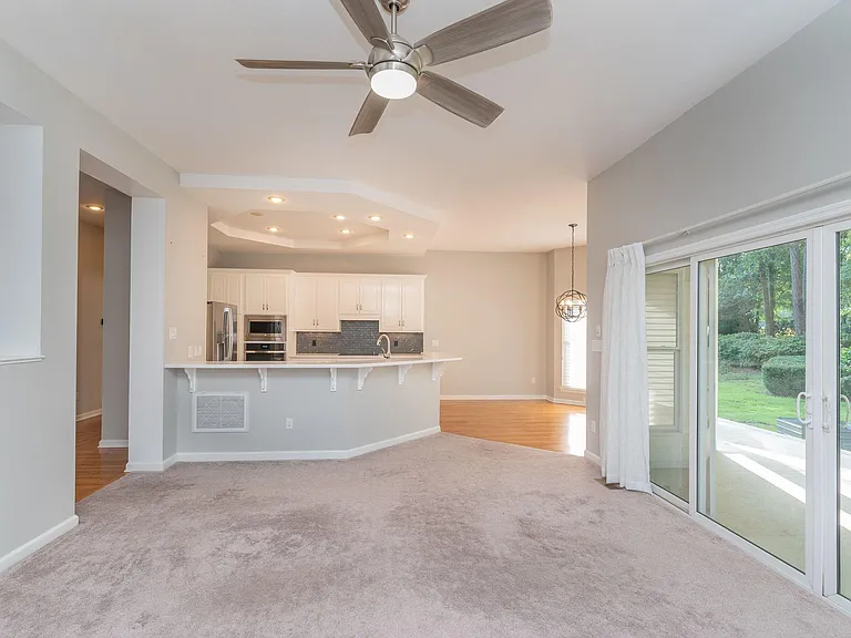 3169 Glenview Dr — Photo 31