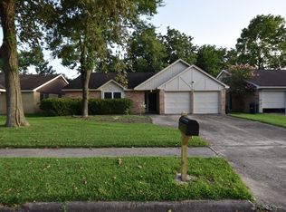 5822 Woodmancote Dr, Humble, TX 77346