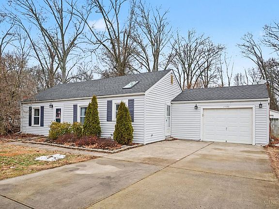 3rd image of 1400 Wade Rd