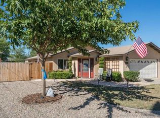 709 12th St, Ramona, CA 92065